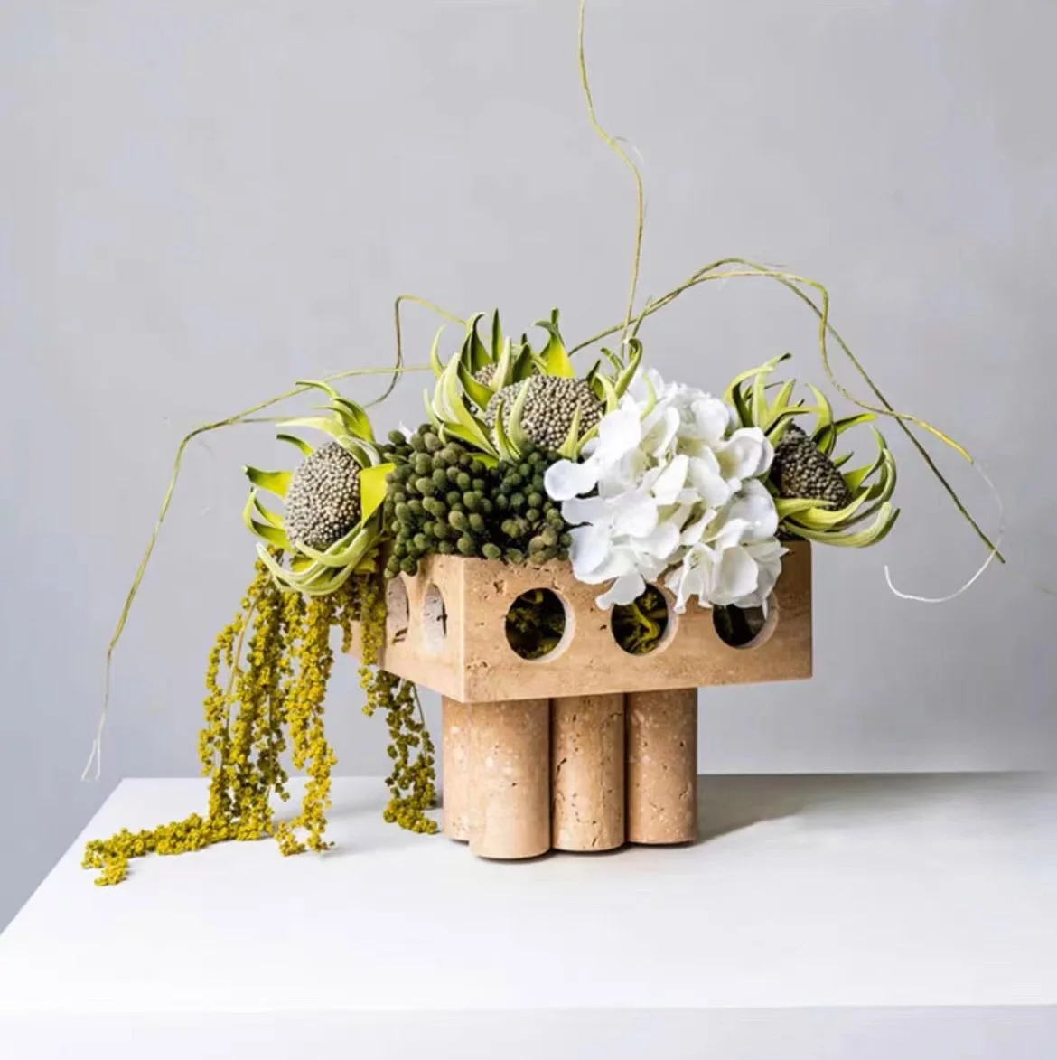 레진 메탈 장식 캔들 홀더, 창의적인 인공 동굴석 공예 - Art Craft Restaurant 리뷰 및 가격